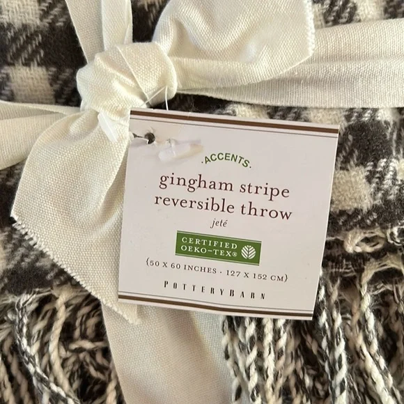Pottery Barn gingham stripe reversible 50” x 60” throw BNWT - Picture 2 of 5